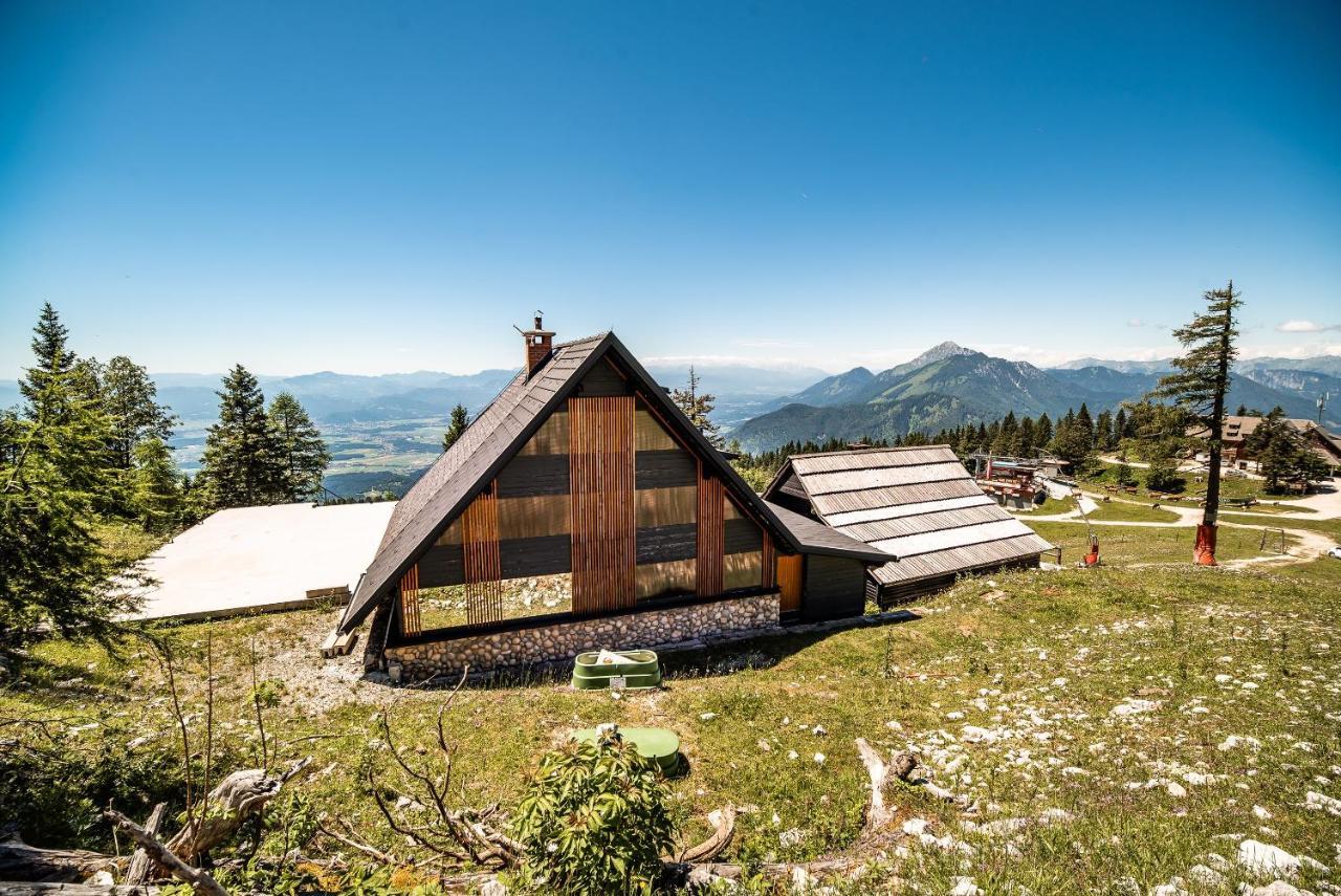 Apartments Zvoh, Krvavec, Ski-In, Ski-Out Cerklje na Gorenjskem Exteriör bild